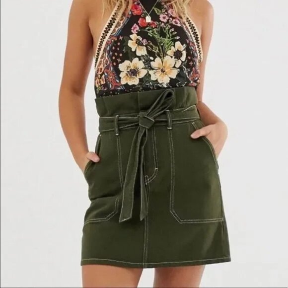 FREE PEOPLE ARMY GREEN PAPERBAG RUFFLE WAIST SPLENDOR IN THE GRASS SKIRT 0-EUC - Picture 1 of 10